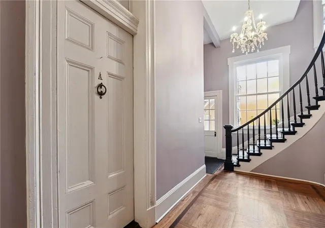 Listing Photo 5 - Condo for sale in building located at 835Th St Louis St, New Orleans, LA 70112 - Unit #A