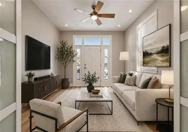 2nd image of 616 618 S Hennessey St, New Orleans, LA 70119 | MLS# 2549978