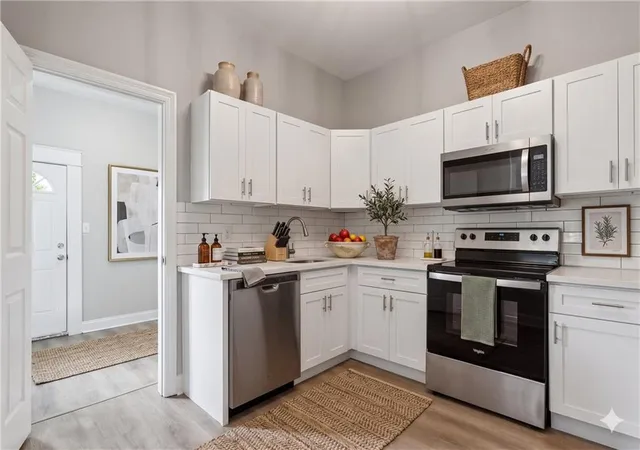 4th image of 616-618 S Hennessey St, New Orleans, LA 70119 | MLS# 2549978