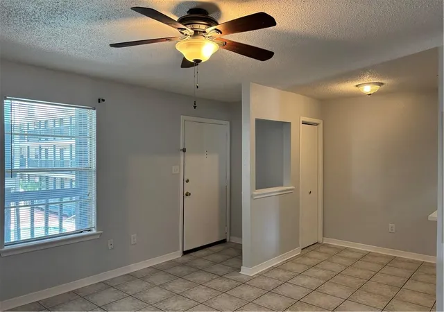 Homes for sale in Metairie, LA | 2330 Edenborn Ave #225, Metairie, LA 70001 | MLS# 2555161