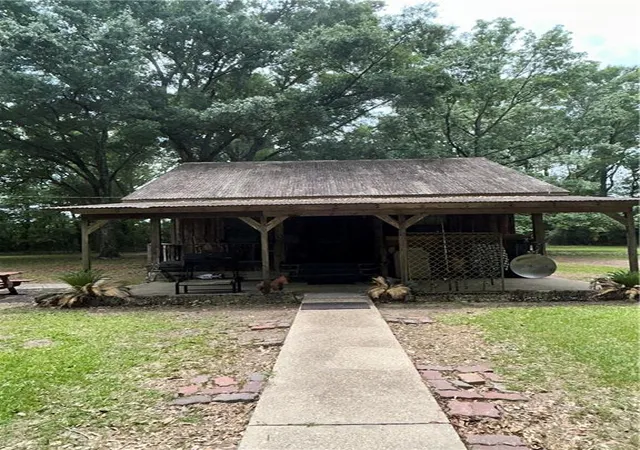 Homes for sale in Zachary, LA | 3086 S Vernon Dr, Zachary, LA 70791 | MLS# 2555267
