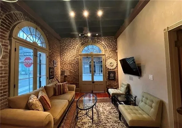 Homes for sale in New Orleans, LA | 1141 Royal St, New Orleans, LA 70116