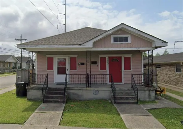 1st image of 2400 02 New Orleans St, New Orleans, LA 70119 | MLS# 2555368