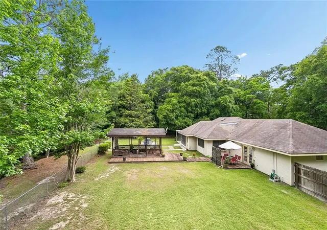 Homes for sale in Slidell, LA | 232 Chateau Dr, Slidell, LA 70460 | MLS# 2554901