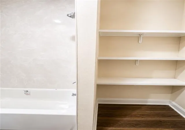 4th image of 1337 Charbonnet St, New Orleans, LA 70117 | MLS# 2555619