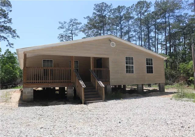 Homes for sale in Lacombe, LA | 27420 Sampson St, Lacombe, LA 70445 | MLS# 2555605