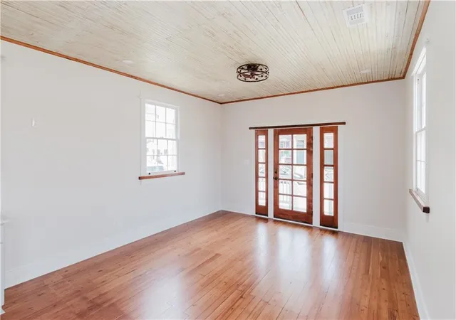 Homes for sale in New Orleans, LA | 625 Forstall St, New Orleans, LA 70117 | MLS# 2555633