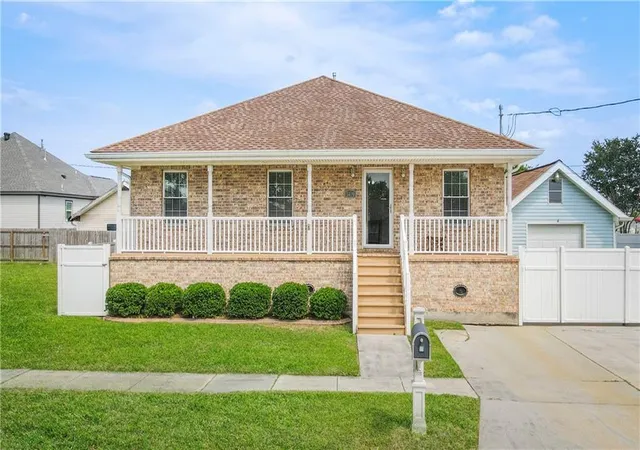 2nd image of 3409 Volpe Dr, Chalmette, LA 70043 | MLS# 2555262