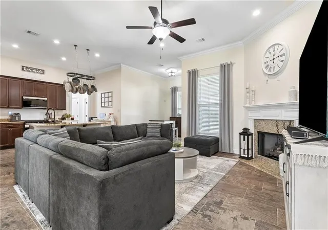 Photo 4 of Sale Pending at 624 High Ridge Loop, Slidell, LA 70458 | MLS# 2554382 | Listing updated on 2026-06-08