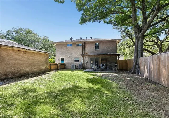 17th image of 2524 Danbury Dr, New Orleans, LA 70131 | MLS# 2555584