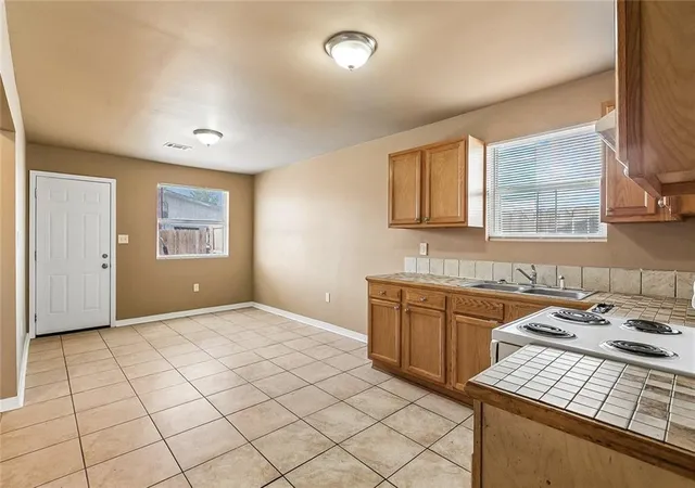 5th image of 1521 Harcourt Dr, New Orleans, LA 70122 | MLS# 2555734