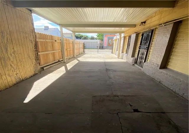 Photo 2 of Single family home for sale at 715 Harmony St, New Orleans, LA 70115 | MLS# 2555662 | Listing updated on 2026-07-28