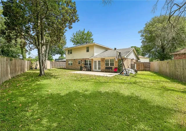 Homes for sale in La Place, LA | 506 W Frisco Dr, La Place, LA 70068 | MLS# 2555865