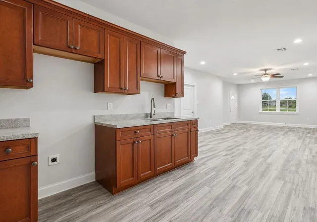 4th image of 1164 66 Tallow Tree Ln, Harvey, LA 70058 | MLS# 2555877