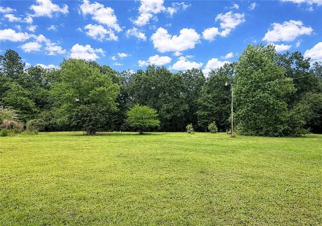 Homes for sale in Kentwood, LA | 65378 Baytown Hills Rd, Kentwood, LA 70444 | MLS# 2555767