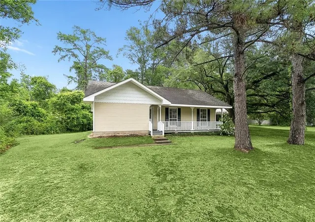 Homes for sale in Hammond, LA | 44326 Simpson Pl, Hammond, LA 70403 | MLS# 2554039