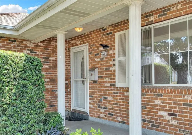Photo 3 of Single family home for sale at 4505 Neyrey St, Metairie, LA 70002 | MLS# 2556011 | Listing updated on 2026-07-24
