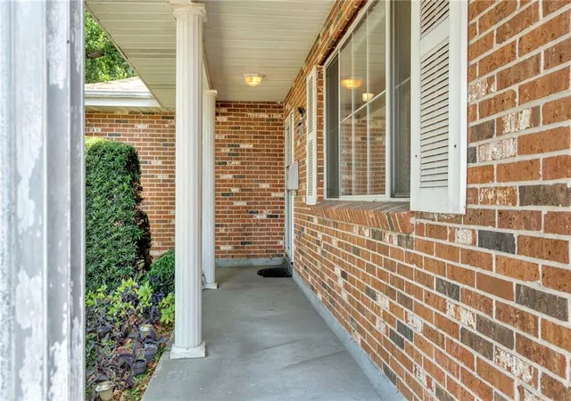 Photo 3 of Single family home for sale at 4505 Neyrey St, Metairie, LA 70002 | MLS# 2556011 | Listing updated on 2026-07-24
