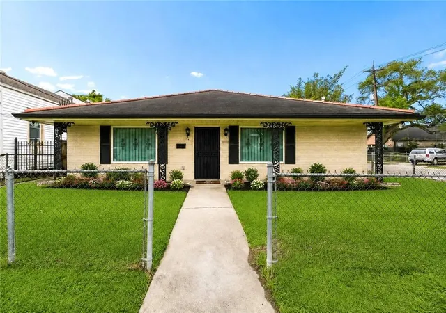 Photo 1 of Single family home for sale at 3434 Bruxelles St, New Orleans, LA 70122 | MLS# 2556027 | Listing updated on 2026-08-29