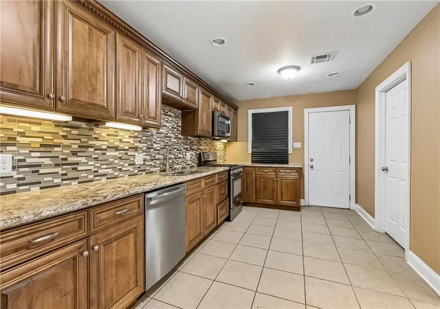 Photo 4 of Single family home for sale at 3434 Bruxelles St, New Orleans, LA 70122 | MLS# 2556027 | Listing updated on 2026-08-29