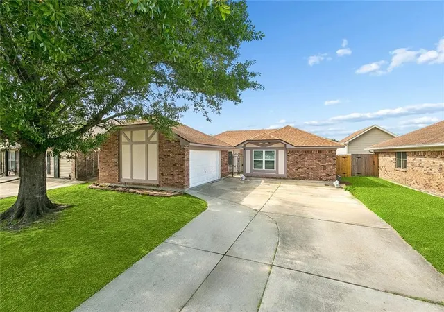 Photo 1 of Single family home for sale at 2265 Killington Dr, Harvey, LA 70058 | MLS# 2554030 | Listing updated on 2026-07-23