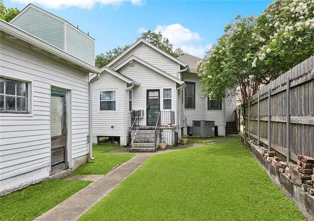 17th image of 115 N Scott St, New Orleans, LA 70119 | MLS# 2556037
