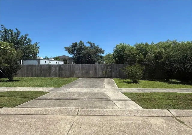 Land for sale at 1113 Shirley Dr, Metairie, LA 70001 | MLS# 2556138