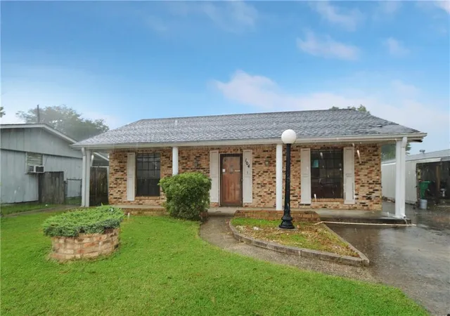 Homes for sale in Avondale, LA | 104 Anne Dr, Avondale, LA 70094 | MLS# 2556116