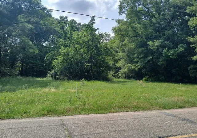 Homes for sale in Bogalusa, LA | 0 Saint John St, Bogalusa, LA 70427 | MLS# 2556208