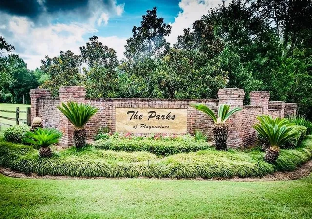 Homes for sale in Belle Chasse, LA | 106 Cypress Crossing Dr, Belle Chasse, LA 70037 | MLS# 2556125