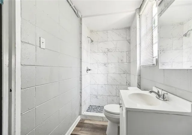 Listing Photo 2 - Condo for sale in building located at 1207th St Charles St, Thibodaux, LA 70301 - Unit #