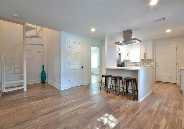 Homes for sale in New Orleans, LA | 4841 Coliseum St, New Orleans, LA 70115 | MLS# 2556250
