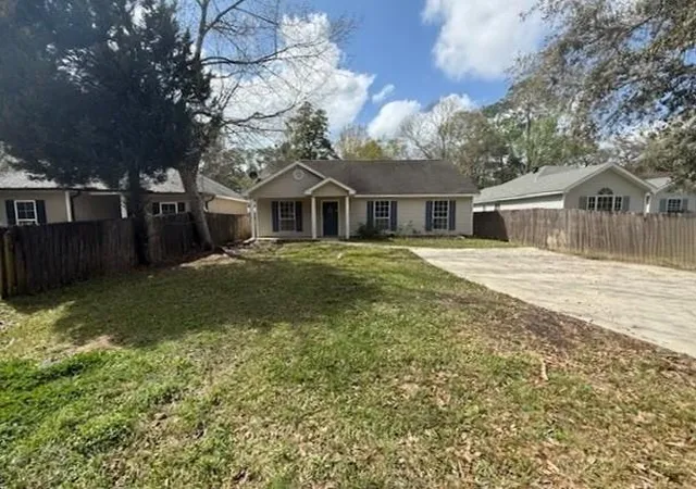 Homes for sale in Slidell, LA | 4146 Pearl St, Slidell, LA 70461 | MLS# 2556357