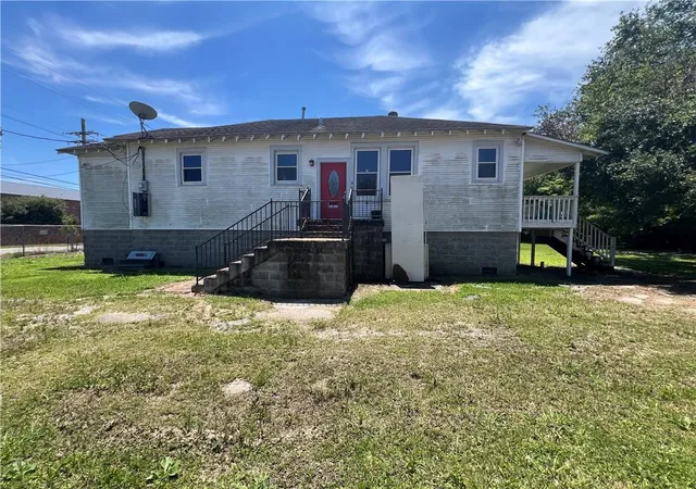 Photo 1 of Sale Pending at 1024 Delery St, New Orleans, LA 70117 | MLS# 2556294 | Listing updated on 2026-08-28