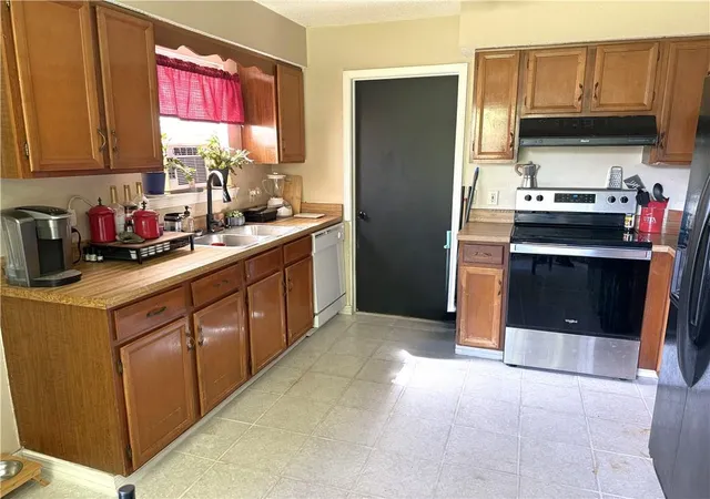 Homes for sale in Slidell, LA | 2413 Oriole St, Slidell, LA 70460 | MLS# 2556047
