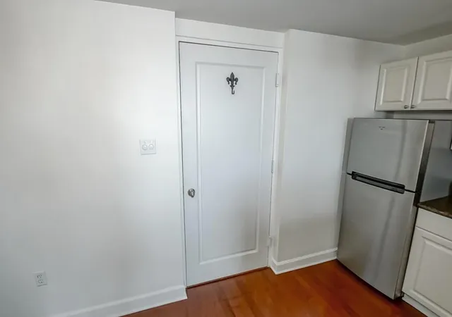 2nd image of 1205 St Charles Ave #903, New Orleans, LA 70130 | MLS# 2556247