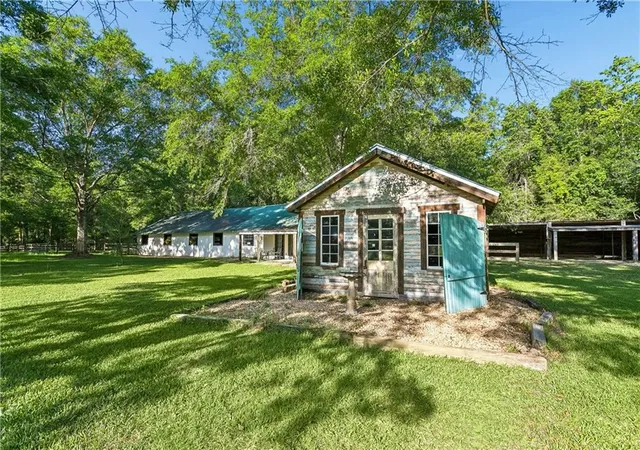 2nd image of 76483 1082 Hwy, Covington, LA 70435 | MLS# 2552106