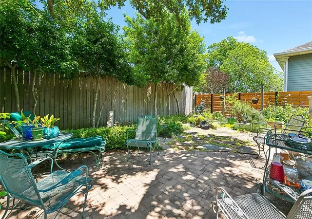Homes for sale in New Orleans, LA | 215 22nd St, New Orleans, LA 70124 | MLS# 2556478