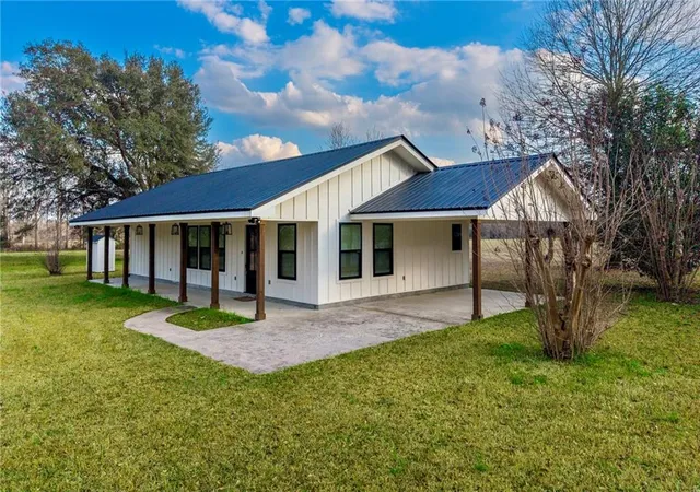 2nd image of 24282 Hwy 1057, Kentwood, LA 70444 | MLS# 2556678
