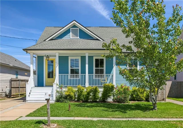 2nd image of 1819 Alexander Ave, Arabi, LA 70032 | MLS# 2549860