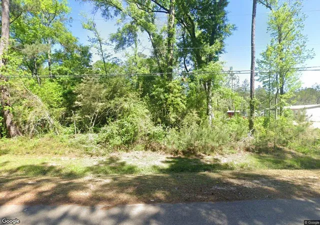 Photo 1 of Sale Pending at 42546 Meadow Wood Dr, Ponchatoula, LA 70454 | MLS# 2556715 | Listing updated on 2026-07-29