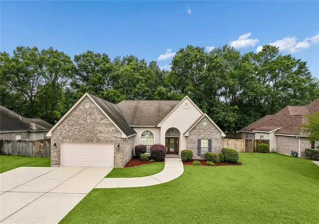 Homes for sale in Pearl River, LA | 110 Sawmill Creek Rd, Pearl River, LA 70452 | MLS# 2556833