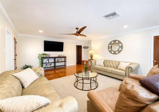 4th image of 101 W William David Pkwy #D, Metairie, LA 70005 | MLS# 2556676
