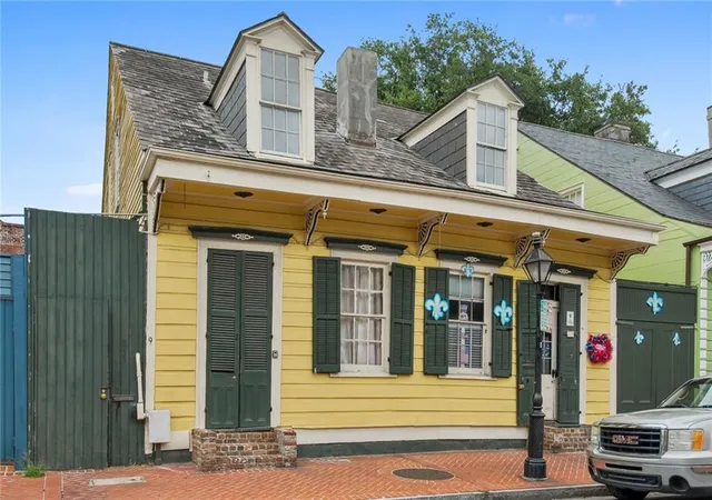 1st image of 933 Orleans St #4, New Orleans, LA 70116 | MLS# 2556672
