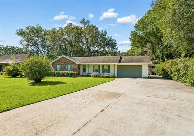 Homes for sale in Bogalusa, LA | 1548 William Peters Rd, Bogalusa, LA 70427 | MLS# 2556216