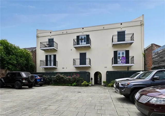 2nd image of 1022 Toulouse St #BC-22, New Orleans, LA 70112 | MLS# 2556750
