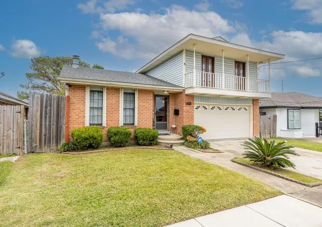 Homes for sale in Kenner, LA | 3206 Connecticut Ave, Kenner, LA 70065 | MLS# 2556996