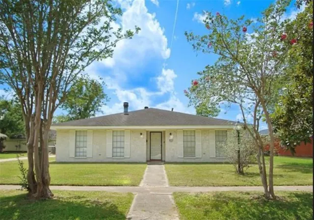 Homes for sale in Hammond, LA | 1411 Martens Dr, Hammond, LA 70401 | MLS# 2556522