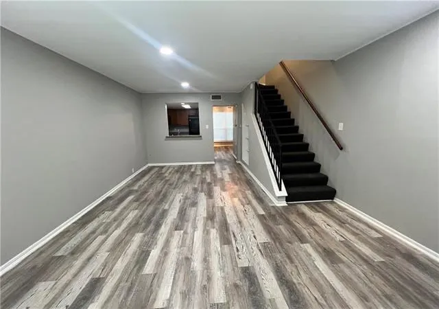 2nd image of 3320 N Arnoult Rd #220, Metairie, LA 70002 | MLS# 2557134