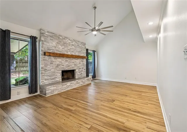 5th image of 105 Cerf Pl, Mandeville, LA 70471 | MLS# 2555364